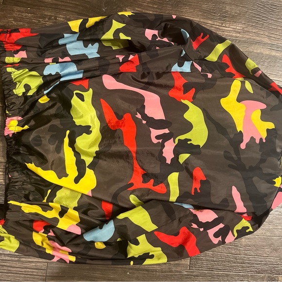 Camo windbreaker - Picture 2 of 2